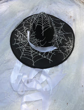 Load image into Gallery viewer, The Arachne PRE-ORDER
